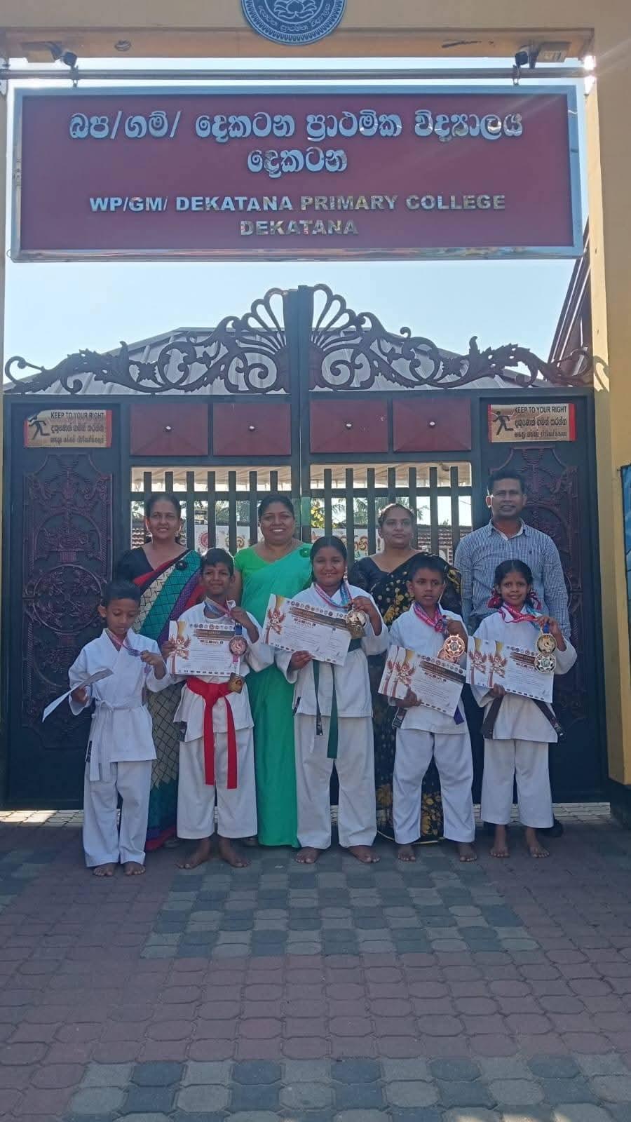 ක්‍රිම්සන් ලිග් අන්තර්ජාතික කරාතේ තරගාවලියෙන් දස්කම් පෑ දූ පුතුන්